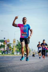 BIB: 40141
                            <button type="button" onclick="openModal(3639783)" class="btn btn-primary btn-sm float-right btn-popup" data-toggle="modal" data-target=".modal-high-quality">
                        <i class="fas fa-shopping-cart"></i> Add to Cart
                    </button>
                                            <button type="button" onclick="isThisMe(3639783, true)" class="btn btn-success btn-sm float-right btn-popup btn-isme hidden" data-toggle="tooltip" data-placement="bottom" title="นี่คือรูปของคุณใช่ไหม คลิกที่นี่เพื่อเอาเข้าอัลบั้ม">
                        <i class="fas fa-plus"></i> Add to album
                    </button>
                    <button type="button" onclick="isThisMe(3639783, false)" class="btn btn-warning btn-sm float-right btn-popup btn-isnotme hidden">
                        <i class="fas fa-ban"></i> Remove from album
                    </button>