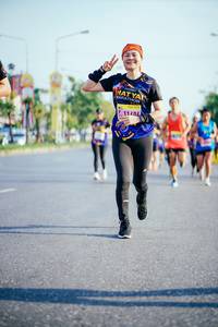 BIB: 1140
                            <button type="button" onclick="openModal(3629879)" class="btn btn-primary btn-sm float-right btn-popup" data-toggle="modal" data-target=".modal-high-quality">
                        <i class="fas fa-shopping-cart"></i> Add to Cart
                    </button>
                                            <button type="button" onclick="isThisMe(3629879, true)" class="btn btn-success btn-sm float-right btn-popup btn-isme hidden" data-toggle="tooltip" data-placement="bottom" title="นี่คือรูปของคุณใช่ไหม คลิกที่นี่เพื่อเอาเข้าอัลบั้ม">
                        <i class="fas fa-plus"></i> Add to album
                    </button>
                    <button type="button" onclick="isThisMe(3629879, false)" class="btn btn-warning btn-sm float-right btn-popup btn-isnotme hidden">
                        <i class="fas fa-ban"></i> Remove from album
                    </button>