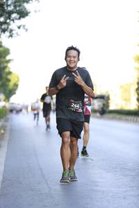 BIB: 244
                            <button type="button" onclick="openModal(6392561)" class="btn btn-primary btn-sm float-right btn-popup" data-toggle="modal" data-target=".modal-high-quality">
                        <i class="fas fa-shopping-cart"></i> Add to Cart
                    </button>
                                            <button type="button" onclick="isThisMe(6392561, true)" class="btn btn-success btn-sm float-right btn-popup btn-isme hidden" data-toggle="tooltip" data-placement="bottom" title="นี่คือรูปของคุณใช่ไหม คลิกที่นี่เพื่อเอาเข้าอัลบั้ม">
                        <i class="fas fa-plus"></i> Add to album
                    </button>
                    <button type="button" onclick="isThisMe(6392561, false)" class="btn btn-warning btn-sm float-right btn-popup btn-isnotme hidden">
                        <i class="fas fa-ban"></i> Remove from album
                    </button>