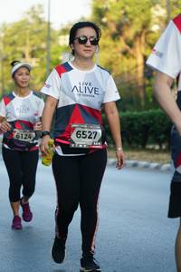 BIB: 6527, 6124
                            <button type="button" onclick="openModal(6457171)" class="btn btn-primary btn-sm float-right btn-popup" data-toggle="modal" data-target=".modal-high-quality">
                        <i class="fas fa-shopping-cart"></i> Add to Cart
                    </button>
                                            <button type="button" onclick="isThisMe(6457171, true)" class="btn btn-success btn-sm float-right btn-popup btn-isme hidden" data-toggle="tooltip" data-placement="bottom" title="นี่คือรูปของคุณใช่ไหม คลิกที่นี่เพื่อเอาเข้าอัลบั้ม">
                        <i class="fas fa-plus"></i> Add to album
                    </button>
                    <button type="button" onclick="isThisMe(6457171, false)" class="btn btn-warning btn-sm float-right btn-popup btn-isnotme hidden">
                        <i class="fas fa-ban"></i> Remove from album
                    </button>