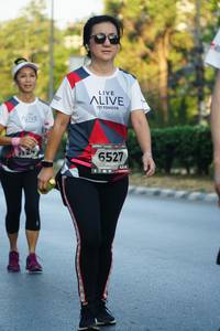 BIB: 6527
                            <button type="button" onclick="openModal(6457163)" class="btn btn-primary btn-sm float-right btn-popup" data-toggle="modal" data-target=".modal-high-quality">
                        <i class="fas fa-shopping-cart"></i> Add to Cart
                    </button>
                                            <button type="button" onclick="isThisMe(6457163, true)" class="btn btn-success btn-sm float-right btn-popup btn-isme hidden" data-toggle="tooltip" data-placement="bottom" title="นี่คือรูปของคุณใช่ไหม คลิกที่นี่เพื่อเอาเข้าอัลบั้ม">
                        <i class="fas fa-plus"></i> Add to album
                    </button>
                    <button type="button" onclick="isThisMe(6457163, false)" class="btn btn-warning btn-sm float-right btn-popup btn-isnotme hidden">
                        <i class="fas fa-ban"></i> Remove from album
                    </button>