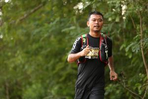 BIB: 202
                            <button type="button" onclick="openModal(4232164)" class="btn btn-primary btn-sm float-right btn-popup" data-toggle="modal" data-target=".modal-high-quality">
                        <i class="fas fa-shopping-cart"></i> Add to Cart
                    </button>
                                            <button type="button" onclick="isThisMe(4232164, true)" class="btn btn-success btn-sm float-right btn-popup btn-isme hidden" data-toggle="tooltip" data-placement="bottom" title="นี่คือรูปของคุณใช่ไหม คลิกที่นี่เพื่อเอาเข้าอัลบั้ม">
                        <i class="fas fa-plus"></i> Add to album
                    </button>
                    <button type="button" onclick="isThisMe(4232164, false)" class="btn btn-warning btn-sm float-right btn-popup btn-isnotme hidden">
                        <i class="fas fa-ban"></i> Remove from album
                    </button>