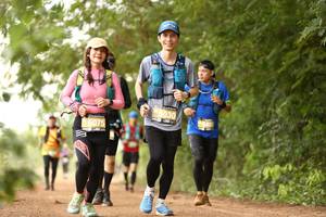 BIB: 5030, 5075
                            <button type="button" onclick="openModal(4233996)" class="btn btn-primary btn-sm float-right btn-popup" data-toggle="modal" data-target=".modal-high-quality">
                        <i class="fas fa-shopping-cart"></i> Add to Cart
                    </button>
                                            <button type="button" onclick="isThisMe(4233996, true)" class="btn btn-success btn-sm float-right btn-popup btn-isme hidden" data-toggle="tooltip" data-placement="bottom" title="นี่คือรูปของคุณใช่ไหม คลิกที่นี่เพื่อเอาเข้าอัลบั้ม">
                        <i class="fas fa-plus"></i> Add to album
                    </button>
                    <button type="button" onclick="isThisMe(4233996, false)" class="btn btn-warning btn-sm float-right btn-popup btn-isnotme hidden">
                        <i class="fas fa-ban"></i> Remove from album
                    </button>