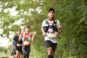 BIB: 5233
                            <button type="button" onclick="openModal(4232088)" class="btn btn-primary btn-sm float-right btn-popup" data-toggle="modal" data-target=".modal-high-quality">
                        <i class="fas fa-shopping-cart"></i> Add to Cart
                    </button>
                                            <button type="button" onclick="isThisMe(4232088, true)" class="btn btn-success btn-sm float-right btn-popup btn-isme hidden" data-toggle="tooltip" data-placement="bottom" title="นี่คือรูปของคุณใช่ไหม คลิกที่นี่เพื่อเอาเข้าอัลบั้ม">
                        <i class="fas fa-plus"></i> Add to album
                    </button>
                    <button type="button" onclick="isThisMe(4232088, false)" class="btn btn-warning btn-sm float-right btn-popup btn-isnotme hidden">
                        <i class="fas fa-ban"></i> Remove from album
                    </button>