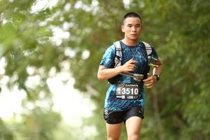 BIB: 3510
                            <button type="button" onclick="openModal(4226083)" class="btn btn-primary btn-sm float-right btn-popup" data-toggle="modal" data-target=".modal-high-quality">
                        <i class="fas fa-shopping-cart"></i> Add to Cart
                    </button>
                                            <button type="button" onclick="isThisMe(4226083, true)" class="btn btn-success btn-sm float-right btn-popup btn-isme hidden" data-toggle="tooltip" data-placement="bottom" title="นี่คือรูปของคุณใช่ไหม คลิกที่นี่เพื่อเอาเข้าอัลบั้ม">
                        <i class="fas fa-plus"></i> Add to album
                    </button>
                    <button type="button" onclick="isThisMe(4226083, false)" class="btn btn-warning btn-sm float-right btn-popup btn-isnotme hidden">
                        <i class="fas fa-ban"></i> Remove from album
                    </button>