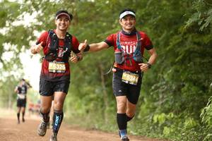 BIB: 5326, 5344
                            <button type="button" onclick="openModal(4231967)" class="btn btn-primary btn-sm float-right btn-popup" data-toggle="modal" data-target=".modal-high-quality">
                        <i class="fas fa-shopping-cart"></i> Add to Cart
                    </button>
                                            <button type="button" onclick="isThisMe(4231967, true)" class="btn btn-success btn-sm float-right btn-popup btn-isme hidden" data-toggle="tooltip" data-placement="bottom" title="นี่คือรูปของคุณใช่ไหม คลิกที่นี่เพื่อเอาเข้าอัลบั้ม">
                        <i class="fas fa-plus"></i> Add to album
                    </button>
                    <button type="button" onclick="isThisMe(4231967, false)" class="btn btn-warning btn-sm float-right btn-popup btn-isnotme hidden">
                        <i class="fas fa-ban"></i> Remove from album
                    </button>