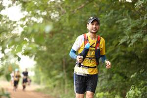 BIB: 2195, 088
                            <button type="button" onclick="openModal(4231646)" class="btn btn-primary btn-sm float-right btn-popup" data-toggle="modal" data-target=".modal-high-quality">
                        <i class="fas fa-shopping-cart"></i> Add to Cart
                    </button>
                                            <button type="button" onclick="isThisMe(4231646, true)" class="btn btn-success btn-sm float-right btn-popup btn-isme hidden" data-toggle="tooltip" data-placement="bottom" title="นี่คือรูปของคุณใช่ไหม คลิกที่นี่เพื่อเอาเข้าอัลบั้ม">
                        <i class="fas fa-plus"></i> Add to album
                    </button>
                    <button type="button" onclick="isThisMe(4231646, false)" class="btn btn-warning btn-sm float-right btn-popup btn-isnotme hidden">
                        <i class="fas fa-ban"></i> Remove from album
                    </button>