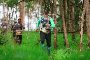 BIB: 5357
                            <button type="button" onclick="openModal(4173743)" class="btn btn-primary btn-sm float-right btn-popup" data-toggle="modal" data-target=".modal-high-quality">
                        <i class="fas fa-shopping-cart"></i> Add to Cart
                    </button>
                                            <button type="button" onclick="isThisMe(4173743, true)" class="btn btn-success btn-sm float-right btn-popup btn-isme hidden" data-toggle="tooltip" data-placement="bottom" title="นี่คือรูปของคุณใช่ไหม คลิกที่นี่เพื่อเอาเข้าอัลบั้ม">
                        <i class="fas fa-plus"></i> Add to album
                    </button>
                    <button type="button" onclick="isThisMe(4173743, false)" class="btn btn-warning btn-sm float-right btn-popup btn-isnotme hidden">
                        <i class="fas fa-ban"></i> Remove from album
                    </button>