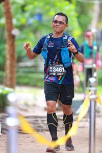 BIB: 3461
                            <button type="button" onclick="openModal(4133190)" class="btn btn-primary btn-sm float-right btn-popup" data-toggle="modal" data-target=".modal-high-quality">
                        <i class="fas fa-shopping-cart"></i> Add to Cart
                    </button>
                                            <button type="button" onclick="isThisMe(4133190, true)" class="btn btn-success btn-sm float-right btn-popup btn-isme hidden" data-toggle="tooltip" data-placement="bottom" title="นี่คือรูปของคุณใช่ไหม คลิกที่นี่เพื่อเอาเข้าอัลบั้ม">
                        <i class="fas fa-plus"></i> Add to album
                    </button>
                    <button type="button" onclick="isThisMe(4133190, false)" class="btn btn-warning btn-sm float-right btn-popup btn-isnotme hidden">
                        <i class="fas fa-ban"></i> Remove from album
                    </button>