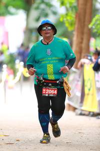 BIB: 2064
                            <button type="button" onclick="openModal(4132852)" class="btn btn-primary btn-sm float-right btn-popup" data-toggle="modal" data-target=".modal-high-quality">
                        <i class="fas fa-shopping-cart"></i> Add to Cart
                    </button>
                                            <button type="button" onclick="isThisMe(4132852, true)" class="btn btn-success btn-sm float-right btn-popup btn-isme hidden" data-toggle="tooltip" data-placement="bottom" title="นี่คือรูปของคุณใช่ไหม คลิกที่นี่เพื่อเอาเข้าอัลบั้ม">
                        <i class="fas fa-plus"></i> Add to album
                    </button>
                    <button type="button" onclick="isThisMe(4132852, false)" class="btn btn-warning btn-sm float-right btn-popup btn-isnotme hidden">
                        <i class="fas fa-ban"></i> Remove from album
                    </button>