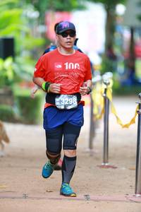 BIB: 100, 3298
                            <button type="button" onclick="openModal(4108542)" class="btn btn-primary btn-sm float-right btn-popup" data-toggle="modal" data-target=".modal-high-quality">
                        <i class="fas fa-shopping-cart"></i> Add to Cart
                    </button>
                                            <button type="button" onclick="isThisMe(4108542, true)" class="btn btn-success btn-sm float-right btn-popup btn-isme hidden" data-toggle="tooltip" data-placement="bottom" title="นี่คือรูปของคุณใช่ไหม คลิกที่นี่เพื่อเอาเข้าอัลบั้ม">
                        <i class="fas fa-plus"></i> Add to album
                    </button>
                    <button type="button" onclick="isThisMe(4108542, false)" class="btn btn-warning btn-sm float-right btn-popup btn-isnotme hidden">
                        <i class="fas fa-ban"></i> Remove from album
                    </button>