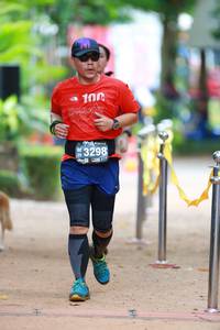 BIB: 100, 3298
                            <button type="button" onclick="openModal(4108527)" class="btn btn-primary btn-sm float-right btn-popup" data-toggle="modal" data-target=".modal-high-quality">
                        <i class="fas fa-shopping-cart"></i> Add to Cart
                    </button>
                                            <button type="button" onclick="isThisMe(4108527, true)" class="btn btn-success btn-sm float-right btn-popup btn-isme hidden" data-toggle="tooltip" data-placement="bottom" title="นี่คือรูปของคุณใช่ไหม คลิกที่นี่เพื่อเอาเข้าอัลบั้ม">
                        <i class="fas fa-plus"></i> Add to album
                    </button>
                    <button type="button" onclick="isThisMe(4108527, false)" class="btn btn-warning btn-sm float-right btn-popup btn-isnotme hidden">
                        <i class="fas fa-ban"></i> Remove from album
                    </button>