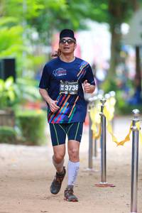 BIB: 3736
                            <button type="button" onclick="openModal(4108148)" class="btn btn-primary btn-sm float-right btn-popup" data-toggle="modal" data-target=".modal-high-quality">
                        <i class="fas fa-shopping-cart"></i> Add to Cart
                    </button>
                                            <button type="button" onclick="isThisMe(4108148, true)" class="btn btn-success btn-sm float-right btn-popup btn-isme hidden" data-toggle="tooltip" data-placement="bottom" title="นี่คือรูปของคุณใช่ไหม คลิกที่นี่เพื่อเอาเข้าอัลบั้ม">
                        <i class="fas fa-plus"></i> Add to album
                    </button>
                    <button type="button" onclick="isThisMe(4108148, false)" class="btn btn-warning btn-sm float-right btn-popup btn-isnotme hidden">
                        <i class="fas fa-ban"></i> Remove from album
                    </button>