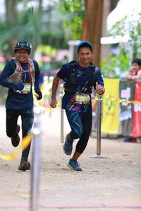 BIB: 556
                            <button type="button" onclick="openModal(4107859)" class="btn btn-primary btn-sm float-right btn-popup" data-toggle="modal" data-target=".modal-high-quality">
                        <i class="fas fa-shopping-cart"></i> Add to Cart
                    </button>
                                            <button type="button" onclick="isThisMe(4107859, true)" class="btn btn-success btn-sm float-right btn-popup btn-isme hidden" data-toggle="tooltip" data-placement="bottom" title="นี่คือรูปของคุณใช่ไหม คลิกที่นี่เพื่อเอาเข้าอัลบั้ม">
                        <i class="fas fa-plus"></i> Add to album
                    </button>
                    <button type="button" onclick="isThisMe(4107859, false)" class="btn btn-warning btn-sm float-right btn-popup btn-isnotme hidden">
                        <i class="fas fa-ban"></i> Remove from album
                    </button>