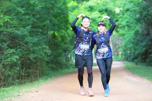 BIB: 3107, 3108
                            <button type="button" onclick="openModal(4323792)" class="btn btn-primary btn-sm float-right btn-popup" data-toggle="modal" data-target=".modal-high-quality">
                        <i class="fas fa-shopping-cart"></i> Add to Cart
                    </button>
                                            <button type="button" onclick="isThisMe(4323792, true)" class="btn btn-success btn-sm float-right btn-popup btn-isme hidden" data-toggle="tooltip" data-placement="bottom" title="นี่คือรูปของคุณใช่ไหม คลิกที่นี่เพื่อเอาเข้าอัลบั้ม">
                        <i class="fas fa-plus"></i> Add to album
                    </button>
                    <button type="button" onclick="isThisMe(4323792, false)" class="btn btn-warning btn-sm float-right btn-popup btn-isnotme hidden">
                        <i class="fas fa-ban"></i> Remove from album
                    </button>