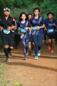 BIB: 646, 1239
                            <button type="button" onclick="openModal(4333013)" class="btn btn-primary btn-sm float-right btn-popup" data-toggle="modal" data-target=".modal-high-quality">
                        <i class="fas fa-shopping-cart"></i> Add to Cart
                    </button>
                                            <button type="button" onclick="isThisMe(4333013, true)" class="btn btn-success btn-sm float-right btn-popup btn-isme hidden" data-toggle="tooltip" data-placement="bottom" title="นี่คือรูปของคุณใช่ไหม คลิกที่นี่เพื่อเอาเข้าอัลบั้ม">
                        <i class="fas fa-plus"></i> Add to album
                    </button>
                    <button type="button" onclick="isThisMe(4333013, false)" class="btn btn-warning btn-sm float-right btn-popup btn-isnotme hidden">
                        <i class="fas fa-ban"></i> Remove from album
                    </button>