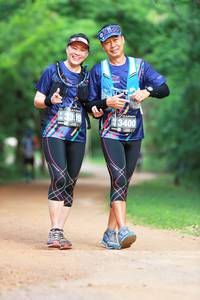 BIB: 53399, 3400
                            <button type="button" onclick="openModal(4323166)" class="btn btn-primary btn-sm float-right btn-popup" data-toggle="modal" data-target=".modal-high-quality">
                        <i class="fas fa-shopping-cart"></i> Add to Cart
                    </button>
                                            <button type="button" onclick="isThisMe(4323166, true)" class="btn btn-success btn-sm float-right btn-popup btn-isme hidden" data-toggle="tooltip" data-placement="bottom" title="นี่คือรูปของคุณใช่ไหม คลิกที่นี่เพื่อเอาเข้าอัลบั้ม">
                        <i class="fas fa-plus"></i> Add to album
                    </button>
                    <button type="button" onclick="isThisMe(4323166, false)" class="btn btn-warning btn-sm float-right btn-popup btn-isnotme hidden">
                        <i class="fas fa-ban"></i> Remove from album
                    </button>