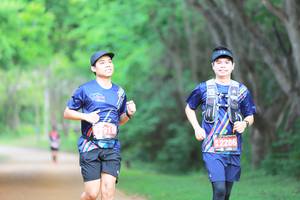 BIB: 919, 2286
                            <button type="button" onclick="openModal(4326938)" class="btn btn-primary btn-sm float-right btn-popup" data-toggle="modal" data-target=".modal-high-quality">
                        <i class="fas fa-shopping-cart"></i> Add to Cart
                    </button>
                                            <button type="button" onclick="isThisMe(4326938, true)" class="btn btn-success btn-sm float-right btn-popup btn-isme hidden" data-toggle="tooltip" data-placement="bottom" title="นี่คือรูปของคุณใช่ไหม คลิกที่นี่เพื่อเอาเข้าอัลบั้ม">
                        <i class="fas fa-plus"></i> Add to album
                    </button>
                    <button type="button" onclick="isThisMe(4326938, false)" class="btn btn-warning btn-sm float-right btn-popup btn-isnotme hidden">
                        <i class="fas fa-ban"></i> Remove from album
                    </button>