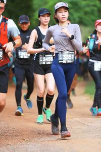 BIB: 3351, 3458
                            <button type="button" onclick="openModal(4318454)" class="btn btn-primary btn-sm float-right btn-popup" data-toggle="modal" data-target=".modal-high-quality">
                        <i class="fas fa-shopping-cart"></i> Add to Cart
                    </button>
                                            <button type="button" onclick="isThisMe(4318454, true)" class="btn btn-success btn-sm float-right btn-popup btn-isme hidden" data-toggle="tooltip" data-placement="bottom" title="นี่คือรูปของคุณใช่ไหม คลิกที่นี่เพื่อเอาเข้าอัลบั้ม">
                        <i class="fas fa-plus"></i> Add to album
                    </button>
                    <button type="button" onclick="isThisMe(4318454, false)" class="btn btn-warning btn-sm float-right btn-popup btn-isnotme hidden">
                        <i class="fas fa-ban"></i> Remove from album
                    </button>