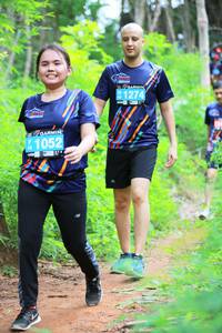 BIB: 1274, 1052
                            <button type="button" onclick="openModal(4027981)" class="btn btn-primary btn-sm float-right btn-popup" data-toggle="modal" data-target=".modal-high-quality">
                        <i class="fas fa-shopping-cart"></i> Add to Cart
                    </button>
                                            <button type="button" onclick="isThisMe(4027981, true)" class="btn btn-success btn-sm float-right btn-popup btn-isme hidden" data-toggle="tooltip" data-placement="bottom" title="นี่คือรูปของคุณใช่ไหม คลิกที่นี่เพื่อเอาเข้าอัลบั้ม">
                        <i class="fas fa-plus"></i> Add to album
                    </button>
                    <button type="button" onclick="isThisMe(4027981, false)" class="btn btn-warning btn-sm float-right btn-popup btn-isnotme hidden">
                        <i class="fas fa-ban"></i> Remove from album
                    </button>