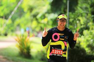 BIB: 2213, 2122
                            <button type="button" onclick="openModal(4038011)" class="btn btn-primary btn-sm float-right btn-popup" data-toggle="modal" data-target=".modal-high-quality">
                        <i class="fas fa-shopping-cart"></i> Add to Cart
                    </button>
                                            <button type="button" onclick="isThisMe(4038011, true)" class="btn btn-success btn-sm float-right btn-popup btn-isme hidden" data-toggle="tooltip" data-placement="bottom" title="นี่คือรูปของคุณใช่ไหม คลิกที่นี่เพื่อเอาเข้าอัลบั้ม">
                        <i class="fas fa-plus"></i> Add to album
                    </button>
                    <button type="button" onclick="isThisMe(4038011, false)" class="btn btn-warning btn-sm float-right btn-popup btn-isnotme hidden">
                        <i class="fas fa-ban"></i> Remove from album
                    </button>