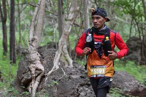 BIB: 5591
                            <button type="button" onclick="openModal(3927950)" class="btn btn-primary btn-sm float-right btn-popup" data-toggle="modal" data-target=".modal-high-quality">
                        <i class="fas fa-shopping-cart"></i> Add to Cart
                    </button>
                                            <button type="button" onclick="isThisMe(3927950, true)" class="btn btn-success btn-sm float-right btn-popup btn-isme hidden" data-toggle="tooltip" data-placement="bottom" title="นี่คือรูปของคุณใช่ไหม คลิกที่นี่เพื่อเอาเข้าอัลบั้ม">
                        <i class="fas fa-plus"></i> Add to album
                    </button>
                    <button type="button" onclick="isThisMe(3927950, false)" class="btn btn-warning btn-sm float-right btn-popup btn-isnotme hidden">
                        <i class="fas fa-ban"></i> Remove from album
                    </button>