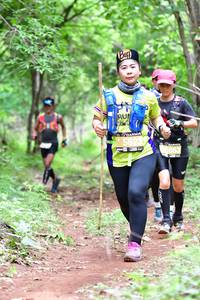 BIB: 5623, 5053
                            <button type="button" onclick="openModal(4206244)" class="btn btn-primary btn-sm float-right btn-popup" data-toggle="modal" data-target=".modal-high-quality">
                        <i class="fas fa-shopping-cart"></i> Add to Cart
                    </button>
                                            <button type="button" onclick="isThisMe(4206244, true)" class="btn btn-success btn-sm float-right btn-popup btn-isme hidden" data-toggle="tooltip" data-placement="bottom" title="นี่คือรูปของคุณใช่ไหม คลิกที่นี่เพื่อเอาเข้าอัลบั้ม">
                        <i class="fas fa-plus"></i> Add to album
                    </button>
                    <button type="button" onclick="isThisMe(4206244, false)" class="btn btn-warning btn-sm float-right btn-popup btn-isnotme hidden">
                        <i class="fas fa-ban"></i> Remove from album
                    </button>