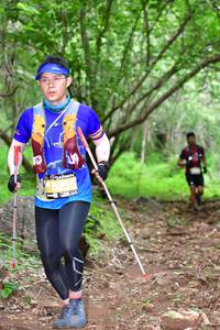 BIB: 5255
                            <button type="button" onclick="openModal(4033091)" class="btn btn-primary btn-sm float-right btn-popup" data-toggle="modal" data-target=".modal-high-quality">
                        <i class="fas fa-shopping-cart"></i> Add to Cart
                    </button>
                                            <button type="button" onclick="isThisMe(4033091, true)" class="btn btn-success btn-sm float-right btn-popup btn-isme hidden" data-toggle="tooltip" data-placement="bottom" title="นี่คือรูปของคุณใช่ไหม คลิกที่นี่เพื่อเอาเข้าอัลบั้ม">
                        <i class="fas fa-plus"></i> Add to album
                    </button>
                    <button type="button" onclick="isThisMe(4033091, false)" class="btn btn-warning btn-sm float-right btn-popup btn-isnotme hidden">
                        <i class="fas fa-ban"></i> Remove from album
                    </button>