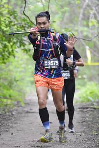 BIB: 3575, 1998
                            <button type="button" onclick="openModal(3921692)" class="btn btn-primary btn-sm float-right btn-popup" data-toggle="modal" data-target=".modal-high-quality">
                        <i class="fas fa-shopping-cart"></i> Add to Cart
                    </button>
                                            <button type="button" onclick="isThisMe(3921692, true)" class="btn btn-success btn-sm float-right btn-popup btn-isme hidden" data-toggle="tooltip" data-placement="bottom" title="นี่คือรูปของคุณใช่ไหม คลิกที่นี่เพื่อเอาเข้าอัลบั้ม">
                        <i class="fas fa-plus"></i> Add to album
                    </button>
                    <button type="button" onclick="isThisMe(3921692, false)" class="btn btn-warning btn-sm float-right btn-popup btn-isnotme hidden">
                        <i class="fas fa-ban"></i> Remove from album
                    </button>