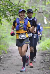 BIB: 3407, 804
                            <button type="button" onclick="openModal(3921156)" class="btn btn-primary btn-sm float-right btn-popup" data-toggle="modal" data-target=".modal-high-quality">
                        <i class="fas fa-shopping-cart"></i> Add to Cart
                    </button>
                                            <button type="button" onclick="isThisMe(3921156, true)" class="btn btn-success btn-sm float-right btn-popup btn-isme hidden" data-toggle="tooltip" data-placement="bottom" title="นี่คือรูปของคุณใช่ไหม คลิกที่นี่เพื่อเอาเข้าอัลบั้ม">
                        <i class="fas fa-plus"></i> Add to album
                    </button>
                    <button type="button" onclick="isThisMe(3921156, false)" class="btn btn-warning btn-sm float-right btn-popup btn-isnotme hidden">
                        <i class="fas fa-ban"></i> Remove from album
                    </button>