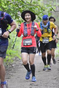 BIB: 3798, 43985
                            <button type="button" onclick="openModal(3922574)" class="btn btn-primary btn-sm float-right btn-popup" data-toggle="modal" data-target=".modal-high-quality">
                        <i class="fas fa-shopping-cart"></i> Add to Cart
                    </button>
                                            <button type="button" onclick="isThisMe(3922574, true)" class="btn btn-success btn-sm float-right btn-popup btn-isme hidden" data-toggle="tooltip" data-placement="bottom" title="นี่คือรูปของคุณใช่ไหม คลิกที่นี่เพื่อเอาเข้าอัลบั้ม">
                        <i class="fas fa-plus"></i> Add to album
                    </button>
                    <button type="button" onclick="isThisMe(3922574, false)" class="btn btn-warning btn-sm float-right btn-popup btn-isnotme hidden">
                        <i class="fas fa-ban"></i> Remove from album
                    </button>