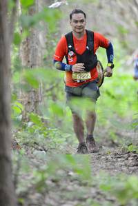 BIB: 5222
                            <button type="button" onclick="openModal(3993571)" class="btn btn-primary btn-sm float-right btn-popup" data-toggle="modal" data-target=".modal-high-quality">
                        <i class="fas fa-shopping-cart"></i> Add to Cart
                    </button>
                                            <button type="button" onclick="isThisMe(3993571, true)" class="btn btn-success btn-sm float-right btn-popup btn-isme hidden" data-toggle="tooltip" data-placement="bottom" title="นี่คือรูปของคุณใช่ไหม คลิกที่นี่เพื่อเอาเข้าอัลบั้ม">
                        <i class="fas fa-plus"></i> Add to album
                    </button>
                    <button type="button" onclick="isThisMe(3993571, false)" class="btn btn-warning btn-sm float-right btn-popup btn-isnotme hidden">
                        <i class="fas fa-ban"></i> Remove from album
                    </button>