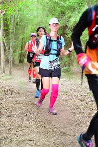 BIB: 398, 3094
                            <button type="button" onclick="openModal(4128505)" class="btn btn-primary btn-sm float-right btn-popup" data-toggle="modal" data-target=".modal-high-quality">
                        <i class="fas fa-shopping-cart"></i> Add to Cart
                    </button>
                                            <button type="button" onclick="isThisMe(4128505, true)" class="btn btn-success btn-sm float-right btn-popup btn-isme hidden" data-toggle="tooltip" data-placement="bottom" title="นี่คือรูปของคุณใช่ไหม คลิกที่นี่เพื่อเอาเข้าอัลบั้ม">
                        <i class="fas fa-plus"></i> Add to album
                    </button>
                    <button type="button" onclick="isThisMe(4128505, false)" class="btn btn-warning btn-sm float-right btn-popup btn-isnotme hidden">
                        <i class="fas fa-ban"></i> Remove from album
                    </button>