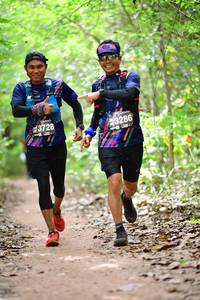 BIB: 3728, 3286
                            <button type="button" onclick="openModal(4096101)" class="btn btn-primary btn-sm float-right btn-popup" data-toggle="modal" data-target=".modal-high-quality">
                        <i class="fas fa-shopping-cart"></i> Add to Cart
                    </button>
                                            <button type="button" onclick="isThisMe(4096101, true)" class="btn btn-success btn-sm float-right btn-popup btn-isme hidden" data-toggle="tooltip" data-placement="bottom" title="นี่คือรูปของคุณใช่ไหม คลิกที่นี่เพื่อเอาเข้าอัลบั้ม">
                        <i class="fas fa-plus"></i> Add to album
                    </button>
                    <button type="button" onclick="isThisMe(4096101, false)" class="btn btn-warning btn-sm float-right btn-popup btn-isnotme hidden">
                        <i class="fas fa-ban"></i> Remove from album
                    </button>