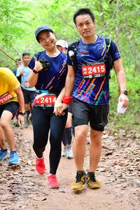 BIB: 2415, 2309, 2414
                            <button type="button" onclick="openModal(4109072)" class="btn btn-primary btn-sm float-right btn-popup" data-toggle="modal" data-target=".modal-high-quality">
                        <i class="fas fa-shopping-cart"></i> Add to Cart
                    </button>
                                            <button type="button" onclick="isThisMe(4109072, true)" class="btn btn-success btn-sm float-right btn-popup btn-isme hidden" data-toggle="tooltip" data-placement="bottom" title="นี่คือรูปของคุณใช่ไหม คลิกที่นี่เพื่อเอาเข้าอัลบั้ม">
                        <i class="fas fa-plus"></i> Add to album
                    </button>
                    <button type="button" onclick="isThisMe(4109072, false)" class="btn btn-warning btn-sm float-right btn-popup btn-isnotme hidden">
                        <i class="fas fa-ban"></i> Remove from album
                    </button>