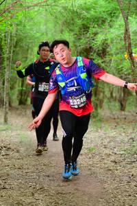 BIB: 320, 3246
                            <button type="button" onclick="openModal(4117873)" class="btn btn-primary btn-sm float-right btn-popup" data-toggle="modal" data-target=".modal-high-quality">
                        <i class="fas fa-shopping-cart"></i> Add to Cart
                    </button>
                                            <button type="button" onclick="isThisMe(4117873, true)" class="btn btn-success btn-sm float-right btn-popup btn-isme hidden" data-toggle="tooltip" data-placement="bottom" title="นี่คือรูปของคุณใช่ไหม คลิกที่นี่เพื่อเอาเข้าอัลบั้ม">
                        <i class="fas fa-plus"></i> Add to album
                    </button>
                    <button type="button" onclick="isThisMe(4117873, false)" class="btn btn-warning btn-sm float-right btn-popup btn-isnotme hidden">
                        <i class="fas fa-ban"></i> Remove from album
                    </button>