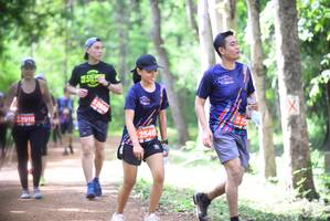 BIB: 2910, 2546
                            <button type="button" onclick="openModal(4189334)" class="btn btn-primary btn-sm float-right btn-popup" data-toggle="modal" data-target=".modal-high-quality">
                        <i class="fas fa-shopping-cart"></i> Add to Cart
                    </button>
                                            <button type="button" onclick="isThisMe(4189334, true)" class="btn btn-success btn-sm float-right btn-popup btn-isme hidden" data-toggle="tooltip" data-placement="bottom" title="นี่คือรูปของคุณใช่ไหม คลิกที่นี่เพื่อเอาเข้าอัลบั้ม">
                        <i class="fas fa-plus"></i> Add to album
                    </button>
                    <button type="button" onclick="isThisMe(4189334, false)" class="btn btn-warning btn-sm float-right btn-popup btn-isnotme hidden">
                        <i class="fas fa-ban"></i> Remove from album
                    </button>