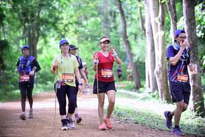 BIB: 2206, 2862, 2209, 2869, 
                            <button type="button" onclick="openModal(4175558)" class="btn btn-primary btn-sm float-right btn-popup" data-toggle="modal" data-target=".modal-high-quality">
                        <i class="fas fa-shopping-cart"></i> Add to Cart
                    </button>
                                            <button type="button" onclick="isThisMe(4175558, true)" class="btn btn-success btn-sm float-right btn-popup btn-isme hidden" data-toggle="tooltip" data-placement="bottom" title="นี่คือรูปของคุณใช่ไหม คลิกที่นี่เพื่อเอาเข้าอัลบั้ม">
                        <i class="fas fa-plus"></i> Add to album
                    </button>
                    <button type="button" onclick="isThisMe(4175558, false)" class="btn btn-warning btn-sm float-right btn-popup btn-isnotme hidden">
                        <i class="fas fa-ban"></i> Remove from album
                    </button>