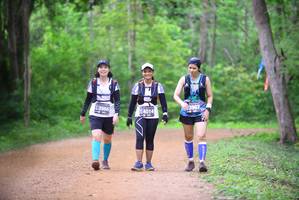 BIB: 4014
                            <button type="button" onclick="openModal(3942890)" class="btn btn-primary btn-sm float-right btn-popup" data-toggle="modal" data-target=".modal-high-quality">
                        <i class="fas fa-shopping-cart"></i> Add to Cart
                    </button>
                                            <button type="button" onclick="isThisMe(3942890, true)" class="btn btn-success btn-sm float-right btn-popup btn-isme hidden" data-toggle="tooltip" data-placement="bottom" title="นี่คือรูปของคุณใช่ไหม คลิกที่นี่เพื่อเอาเข้าอัลบั้ม">
                        <i class="fas fa-plus"></i> Add to album
                    </button>
                    <button type="button" onclick="isThisMe(3942890, false)" class="btn btn-warning btn-sm float-right btn-popup btn-isnotme hidden">
                        <i class="fas fa-ban"></i> Remove from album
                    </button>