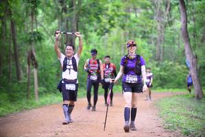 BIB: 3548
                            <button type="button" onclick="openModal(3930738)" class="btn btn-primary btn-sm float-right btn-popup" data-toggle="modal" data-target=".modal-high-quality">
                        <i class="fas fa-shopping-cart"></i> Add to Cart
                    </button>
                                            <button type="button" onclick="isThisMe(3930738, true)" class="btn btn-success btn-sm float-right btn-popup btn-isme hidden" data-toggle="tooltip" data-placement="bottom" title="นี่คือรูปของคุณใช่ไหม คลิกที่นี่เพื่อเอาเข้าอัลบั้ม">
                        <i class="fas fa-plus"></i> Add to album
                    </button>
                    <button type="button" onclick="isThisMe(3930738, false)" class="btn btn-warning btn-sm float-right btn-popup btn-isnotme hidden">
                        <i class="fas fa-ban"></i> Remove from album
                    </button>