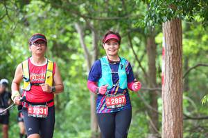 BIB: 2897, 531
                            <button type="button" onclick="openModal(3992625)" class="btn btn-primary btn-sm float-right btn-popup" data-toggle="modal" data-target=".modal-high-quality">
                        <i class="fas fa-shopping-cart"></i> Add to Cart
                    </button>
                                            <button type="button" onclick="isThisMe(3992625, true)" class="btn btn-success btn-sm float-right btn-popup btn-isme hidden" data-toggle="tooltip" data-placement="bottom" title="นี่คือรูปของคุณใช่ไหม คลิกที่นี่เพื่อเอาเข้าอัลบั้ม">
                        <i class="fas fa-plus"></i> Add to album
                    </button>
                    <button type="button" onclick="isThisMe(3992625, false)" class="btn btn-warning btn-sm float-right btn-popup btn-isnotme hidden">
                        <i class="fas fa-ban"></i> Remove from album
                    </button>