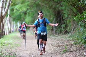 BIB: 4013
                            <button type="button" onclick="openModal(3999363)" class="btn btn-primary btn-sm float-right btn-popup" data-toggle="modal" data-target=".modal-high-quality">
                        <i class="fas fa-shopping-cart"></i> Add to Cart
                    </button>
                                            <button type="button" onclick="isThisMe(3999363, true)" class="btn btn-success btn-sm float-right btn-popup btn-isme hidden" data-toggle="tooltip" data-placement="bottom" title="นี่คือรูปของคุณใช่ไหม คลิกที่นี่เพื่อเอาเข้าอัลบั้ม">
                        <i class="fas fa-plus"></i> Add to album
                    </button>
                    <button type="button" onclick="isThisMe(3999363, false)" class="btn btn-warning btn-sm float-right btn-popup btn-isnotme hidden">
                        <i class="fas fa-ban"></i> Remove from album
                    </button>