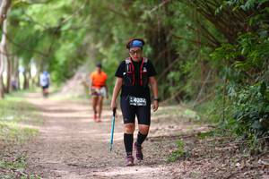 BIB: 4032
                            <button type="button" onclick="openModal(3999081)" class="btn btn-primary btn-sm float-right btn-popup" data-toggle="modal" data-target=".modal-high-quality">
                        <i class="fas fa-shopping-cart"></i> Add to Cart
                    </button>
                                            <button type="button" onclick="isThisMe(3999081, true)" class="btn btn-success btn-sm float-right btn-popup btn-isme hidden" data-toggle="tooltip" data-placement="bottom" title="นี่คือรูปของคุณใช่ไหม คลิกที่นี่เพื่อเอาเข้าอัลบั้ม">
                        <i class="fas fa-plus"></i> Add to album
                    </button>
                    <button type="button" onclick="isThisMe(3999081, false)" class="btn btn-warning btn-sm float-right btn-popup btn-isnotme hidden">
                        <i class="fas fa-ban"></i> Remove from album
                    </button>