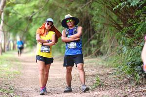 BIB: 3904, 3042
                            <button type="button" onclick="openModal(3998874)" class="btn btn-primary btn-sm float-right btn-popup" data-toggle="modal" data-target=".modal-high-quality">
                        <i class="fas fa-shopping-cart"></i> Add to Cart
                    </button>
                                            <button type="button" onclick="isThisMe(3998874, true)" class="btn btn-success btn-sm float-right btn-popup btn-isme hidden" data-toggle="tooltip" data-placement="bottom" title="นี่คือรูปของคุณใช่ไหม คลิกที่นี่เพื่อเอาเข้าอัลบั้ม">
                        <i class="fas fa-plus"></i> Add to album
                    </button>
                    <button type="button" onclick="isThisMe(3998874, false)" class="btn btn-warning btn-sm float-right btn-popup btn-isnotme hidden">
                        <i class="fas fa-ban"></i> Remove from album
                    </button>