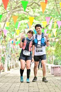 BIB: 3395, 920
                            <button type="button" onclick="openModal(4050938)" class="btn btn-primary btn-sm float-right btn-popup" data-toggle="modal" data-target=".modal-high-quality">
                        <i class="fas fa-shopping-cart"></i> Add to Cart
                    </button>
                                            <button type="button" onclick="isThisMe(4050938, true)" class="btn btn-success btn-sm float-right btn-popup btn-isme hidden" data-toggle="tooltip" data-placement="bottom" title="นี่คือรูปของคุณใช่ไหม คลิกที่นี่เพื่อเอาเข้าอัลบั้ม">
                        <i class="fas fa-plus"></i> Add to album
                    </button>
                    <button type="button" onclick="isThisMe(4050938, false)" class="btn btn-warning btn-sm float-right btn-popup btn-isnotme hidden">
                        <i class="fas fa-ban"></i> Remove from album
                    </button>