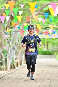 BIB: 5062
                            <button type="button" onclick="openModal(4055316)" class="btn btn-primary btn-sm float-right btn-popup" data-toggle="modal" data-target=".modal-high-quality">
                        <i class="fas fa-shopping-cart"></i> Add to Cart
                    </button>
                                            <button type="button" onclick="isThisMe(4055316, true)" class="btn btn-success btn-sm float-right btn-popup btn-isme hidden" data-toggle="tooltip" data-placement="bottom" title="นี่คือรูปของคุณใช่ไหม คลิกที่นี่เพื่อเอาเข้าอัลบั้ม">
                        <i class="fas fa-plus"></i> Add to album
                    </button>
                    <button type="button" onclick="isThisMe(4055316, false)" class="btn btn-warning btn-sm float-right btn-popup btn-isnotme hidden">
                        <i class="fas fa-ban"></i> Remove from album
                    </button>