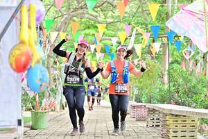 BIB: 3274
                            <button type="button" onclick="openModal(4046526)" class="btn btn-primary btn-sm float-right btn-popup" data-toggle="modal" data-target=".modal-high-quality">
                        <i class="fas fa-shopping-cart"></i> Add to Cart
                    </button>
                                            <button type="button" onclick="isThisMe(4046526, true)" class="btn btn-success btn-sm float-right btn-popup btn-isme hidden" data-toggle="tooltip" data-placement="bottom" title="นี่คือรูปของคุณใช่ไหม คลิกที่นี่เพื่อเอาเข้าอัลบั้ม">
                        <i class="fas fa-plus"></i> Add to album
                    </button>
                    <button type="button" onclick="isThisMe(4046526, false)" class="btn btn-warning btn-sm float-right btn-popup btn-isnotme hidden">
                        <i class="fas fa-ban"></i> Remove from album
                    </button>