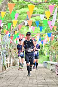 BIB: 3290
                            <button type="button" onclick="openModal(4116796)" class="btn btn-primary btn-sm float-right btn-popup" data-toggle="modal" data-target=".modal-high-quality">
                        <i class="fas fa-shopping-cart"></i> Add to Cart
                    </button>
                                            <button type="button" onclick="isThisMe(4116796, true)" class="btn btn-success btn-sm float-right btn-popup btn-isme hidden" data-toggle="tooltip" data-placement="bottom" title="นี่คือรูปของคุณใช่ไหม คลิกที่นี่เพื่อเอาเข้าอัลบั้ม">
                        <i class="fas fa-plus"></i> Add to album
                    </button>
                    <button type="button" onclick="isThisMe(4116796, false)" class="btn btn-warning btn-sm float-right btn-popup btn-isnotme hidden">
                        <i class="fas fa-ban"></i> Remove from album
                    </button>