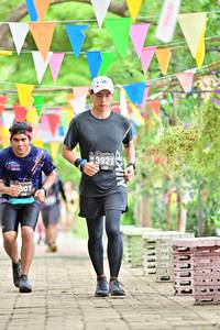 BIB: 43921, 301
                            <button type="button" onclick="openModal(4048282)" class="btn btn-primary btn-sm float-right btn-popup" data-toggle="modal" data-target=".modal-high-quality">
                        <i class="fas fa-shopping-cart"></i> Add to Cart
                    </button>
                                            <button type="button" onclick="isThisMe(4048282, true)" class="btn btn-success btn-sm float-right btn-popup btn-isme hidden" data-toggle="tooltip" data-placement="bottom" title="นี่คือรูปของคุณใช่ไหม คลิกที่นี่เพื่อเอาเข้าอัลบั้ม">
                        <i class="fas fa-plus"></i> Add to album
                    </button>
                    <button type="button" onclick="isThisMe(4048282, false)" class="btn btn-warning btn-sm float-right btn-popup btn-isnotme hidden">
                        <i class="fas fa-ban"></i> Remove from album
                    </button>