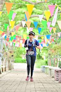 BIB: 3711, 
                            <button type="button" onclick="openModal(4050083)" class="btn btn-primary btn-sm float-right btn-popup" data-toggle="modal" data-target=".modal-high-quality">
                        <i class="fas fa-shopping-cart"></i> Add to Cart
                    </button>
                                            <button type="button" onclick="isThisMe(4050083, true)" class="btn btn-success btn-sm float-right btn-popup btn-isme hidden" data-toggle="tooltip" data-placement="bottom" title="นี่คือรูปของคุณใช่ไหม คลิกที่นี่เพื่อเอาเข้าอัลบั้ม">
                        <i class="fas fa-plus"></i> Add to album
                    </button>
                    <button type="button" onclick="isThisMe(4050083, false)" class="btn btn-warning btn-sm float-right btn-popup btn-isnotme hidden">
                        <i class="fas fa-ban"></i> Remove from album
                    </button>